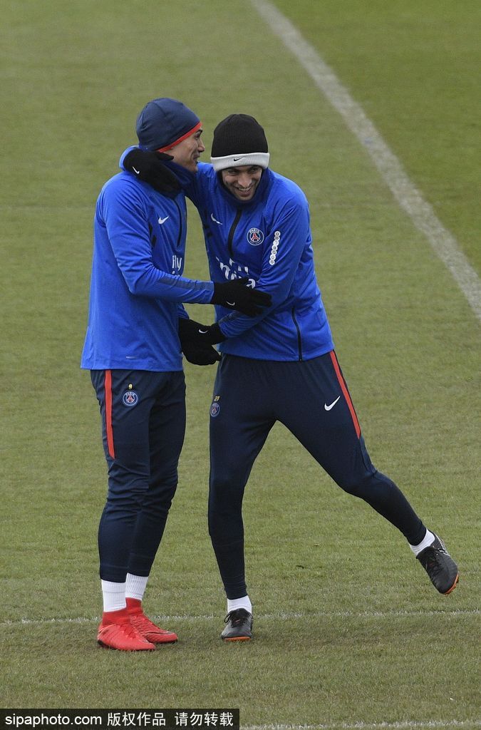 开云体育官网-集结日芝加哥公牛备战法国杯，止住颓势细节曝光，话题不断，球探报告显示潜力的简单介绍